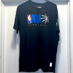 Mens Large Official NBA Basketball T-shirt